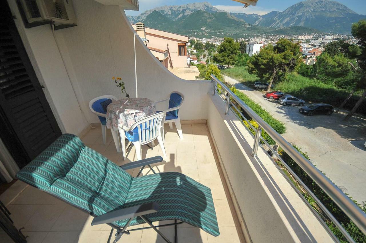 Apartments Kuc Bar Luaran gambar